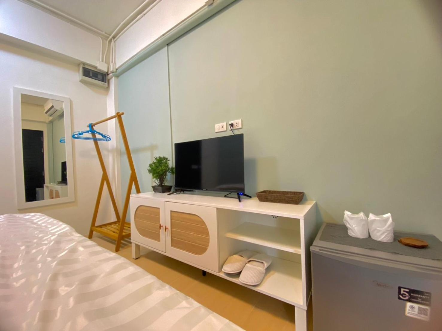 Hostel Baan Ploy In (Adults Only) Čiang Mai Exteriér fotografie