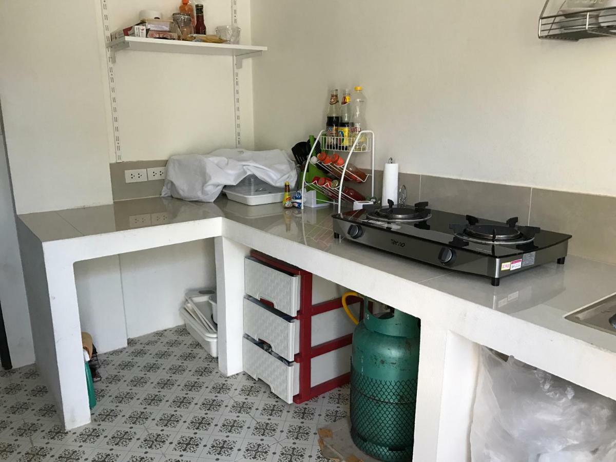 Hostel Baan Ploy In (Adults Only) Čiang Mai Exteriér fotografie