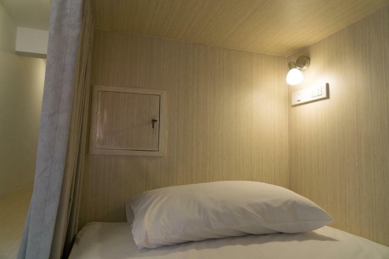 Hostel Baan Ploy In (Adults Only) Čiang Mai Exteriér fotografie